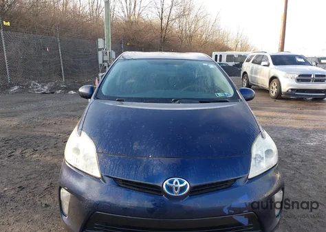 2012 Toyota Prius Three из США, поврежденный, VIN JTDKN3DU7C1527640